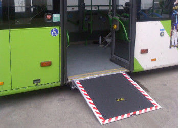 Electric Steel Disabled Wheelchair Ramp Extant Steadily For City Pubilic Bus