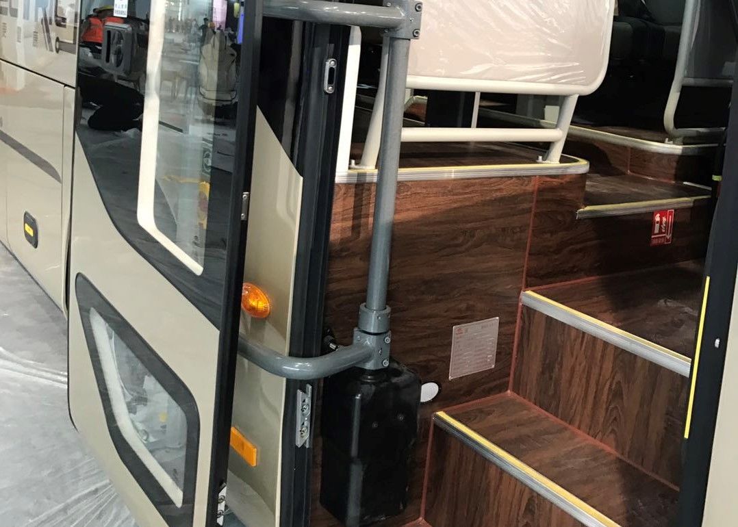 Speed Adjustable Bus Door Mechanism , Alluminum and steel Bus Door Parts Lift Lock